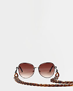 Brown chain link sunglasses