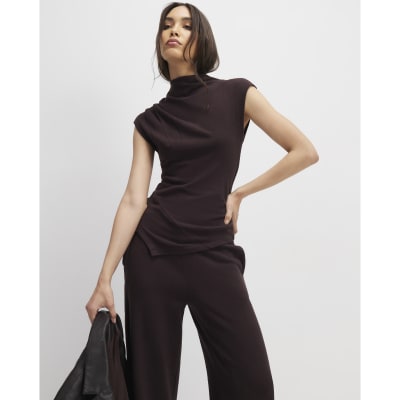 Brown Cosy Sleeveless Drape Top