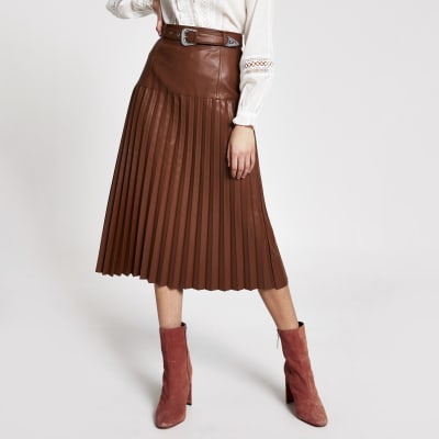 how to iron leather pleated skirt