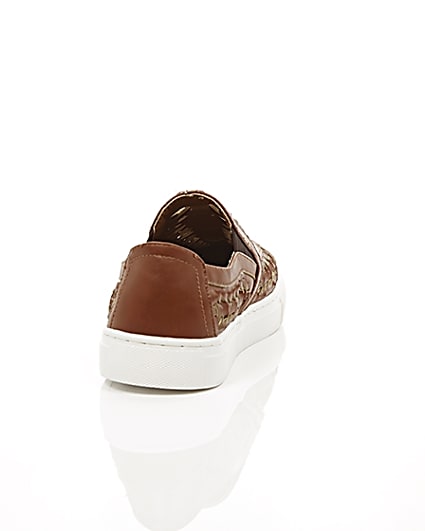 360 degree animation of product Brown faux leather woven plimsolls frame-15