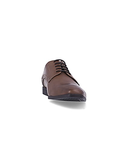 360 degree animation of product Brown lace up derby shoes frame-20