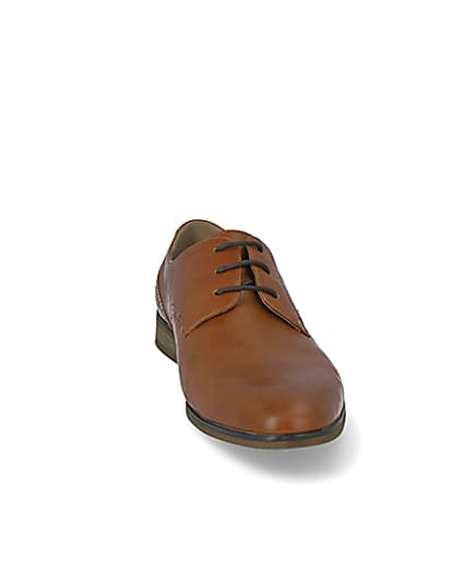 360 degree animation of product Brown lace-up derby shoes frame-20