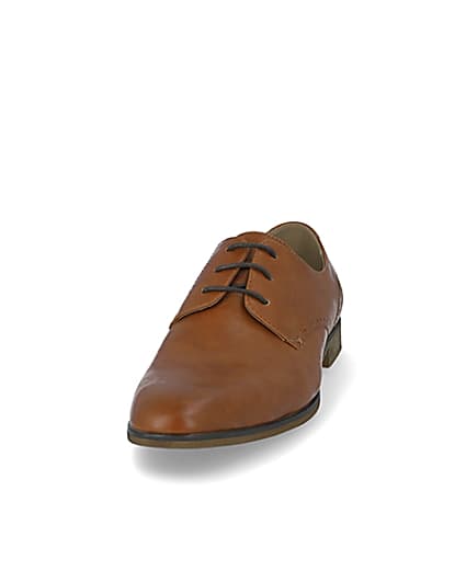 360 degree animation of product Brown lace-up derby shoes frame-22