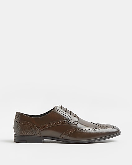 Brown lace up leather brogue derby shoes