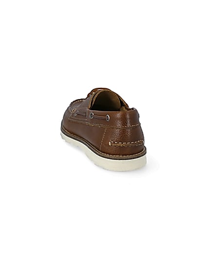 360 degree animation of product Brown leather boat shoes frame-8
