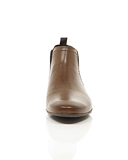 360 degree animation of product Brown leather chelsea boots frame-4