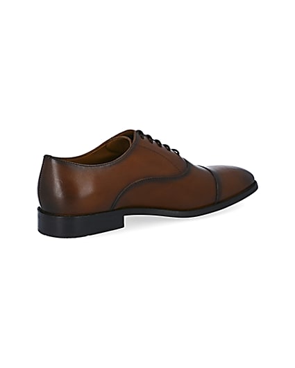 360 degree animation of product Brown leather lace-up Oxford brogues frame-13