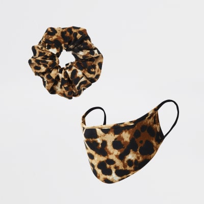 Brown leopard face covering and scrunchie set