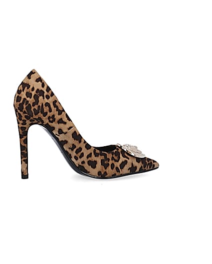 360 degree animation of product Brown leopard print court shoes frame-14