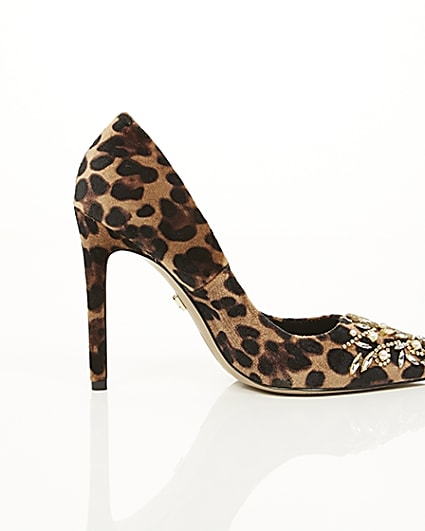 360 degree animation of product Brown leopard print embellished court shoes frame-10