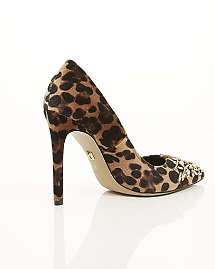 360 degree animation of product Brown leopard print embellished court shoes frame-12