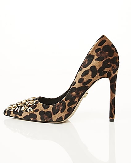 360 degree animation of product Brown leopard print embellished court shoes frame-21
