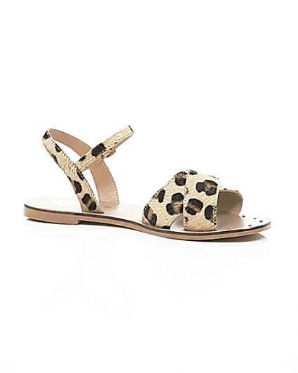 360 degree animation of product Brown leopard print leather sandals frame-8