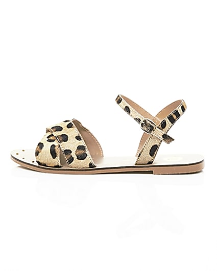 360 degree animation of product Brown leopard print leather sandals frame-21