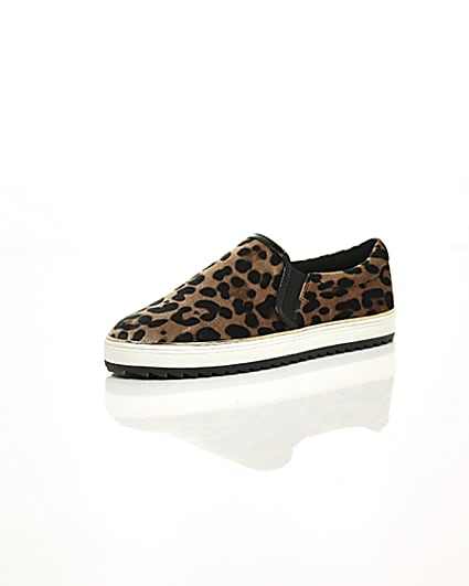 360 degree animation of product Brown leopard print slip on chunky plimsolls frame-0
