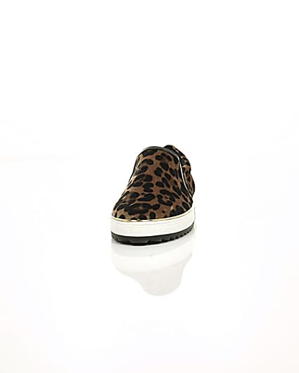 360 degree animation of product Brown leopard print slip on chunky plimsolls frame-3