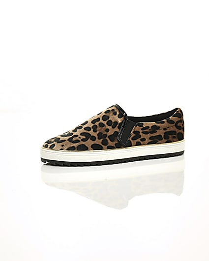 360 degree animation of product Brown leopard print slip on chunky plimsolls frame-23