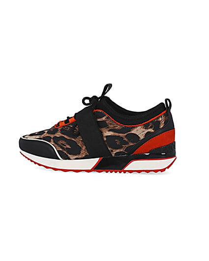 360 degree animation of product Brown leopard print trainers frame-4