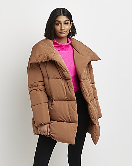 Brown oversized puffer coat