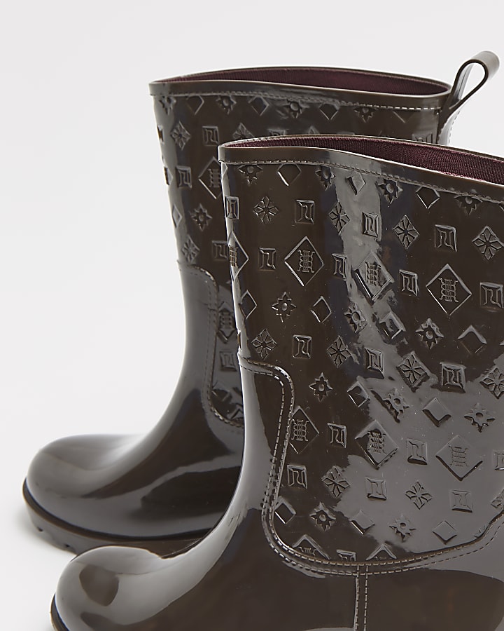 Brown patent RI embossed wellington boots