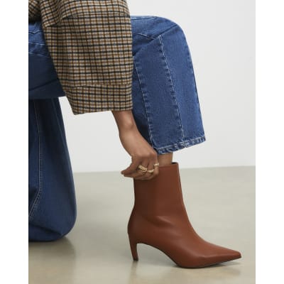 Brown Point Toe Kitten Heel Boots