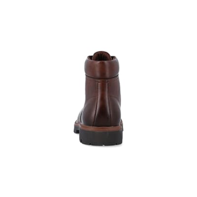 360 degree animation of product Brown polished hiker boots frame-9