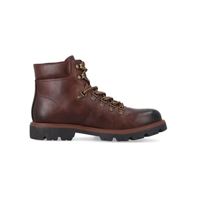 360 degree animation of product Brown polished hiker boots frame-15