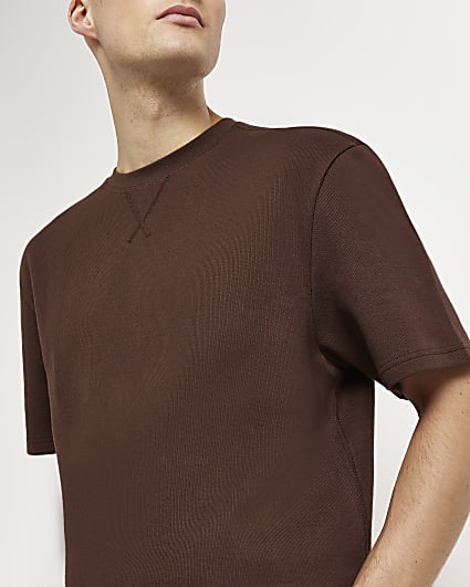 Brown regular fit textured rib t-shirt