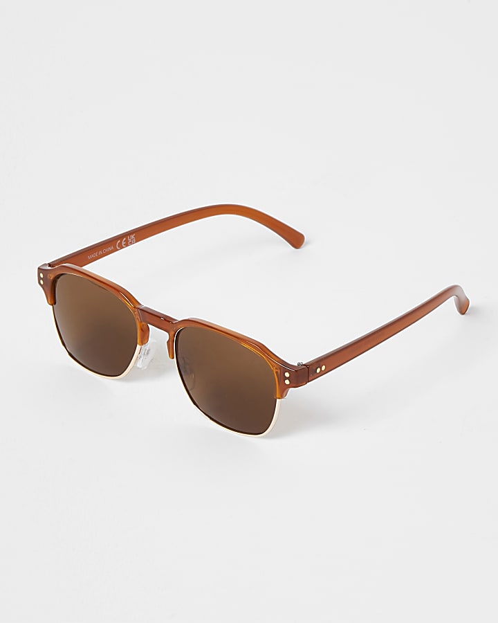 Brown retro sunglasses