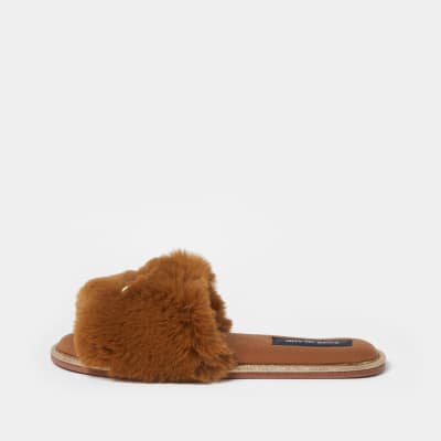 river island childrens slippers