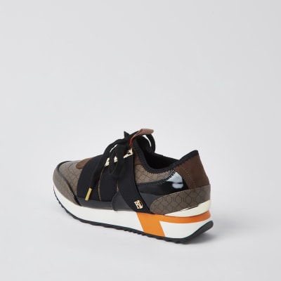 Brown RI monogram runner trainers
