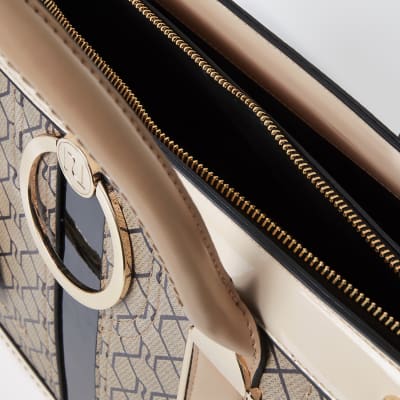 Brown ring front tote handbag