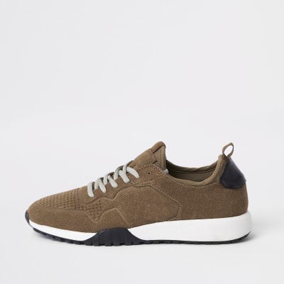 Brown runner trainers