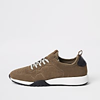 Brown runner trainers