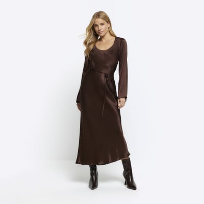 SATIN MIDI DRESS IN BROWN