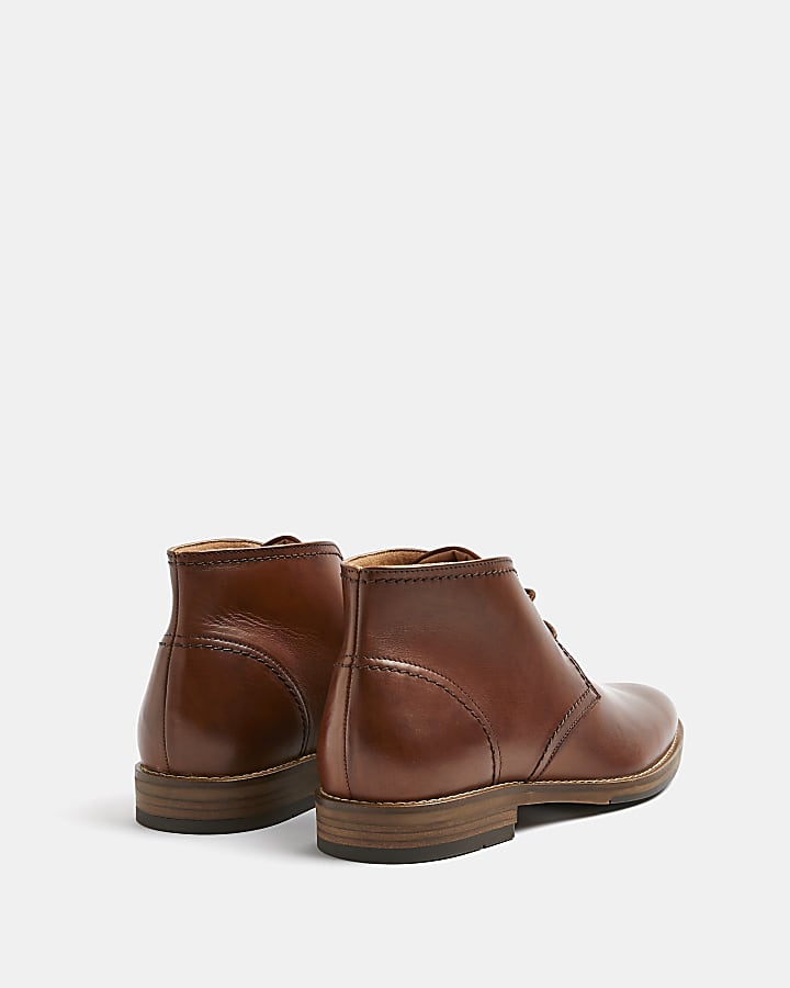 Brown smart leather chukka boots