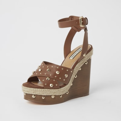 Brown studded wooden wedge sandals