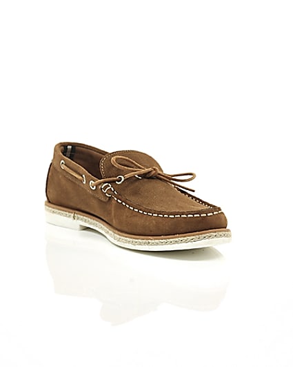 360 degree animation of product Brown suede boat shoe frame-6