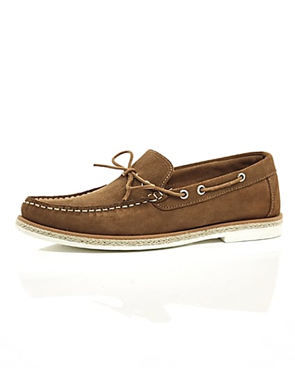 360 degree animation of product Brown suede boat shoe frame-23