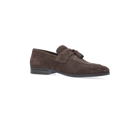 360 degree animation of product Brown suede tassel detail loafers frame-17