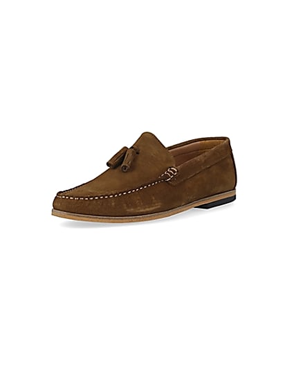 360 degree animation of product Brown tassel suede loafers frame-0