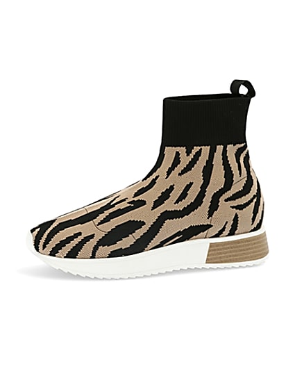 360 degree animation of product Brown tiger print hi top runner trainers frame-2