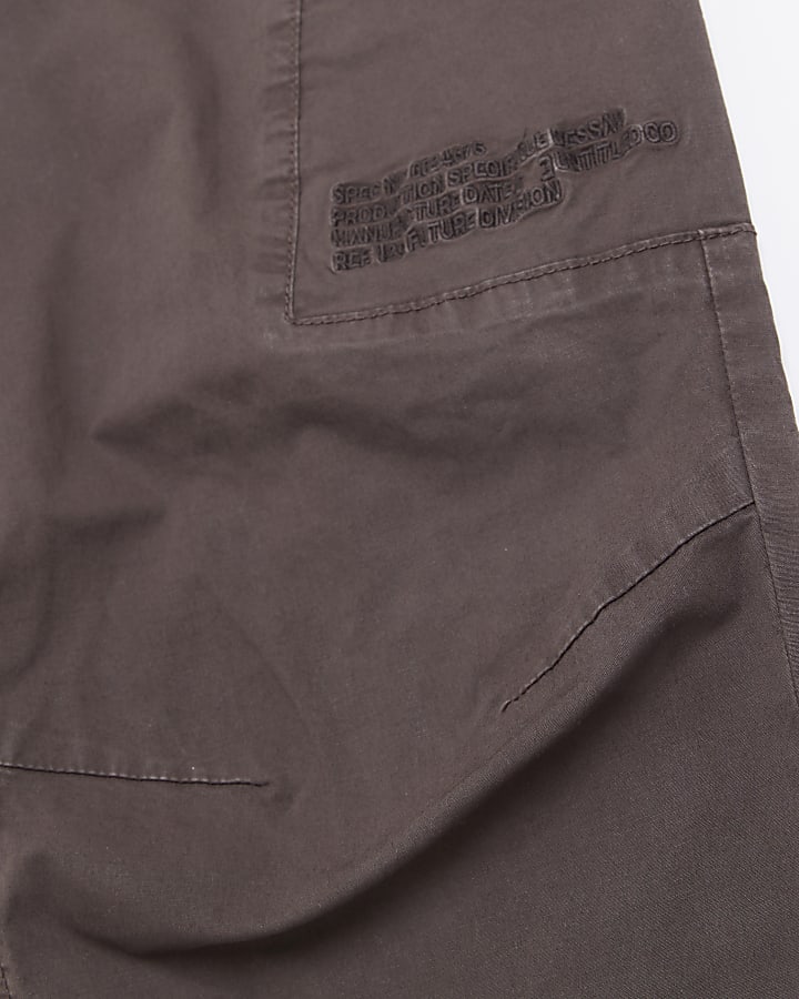 Brown washed regular fit cargo trousers