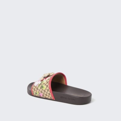 Brown wide fit floral RI monogram sliders
