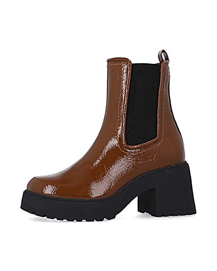 360 degree animation of product Brown wide fit platform ankle boots frame-2