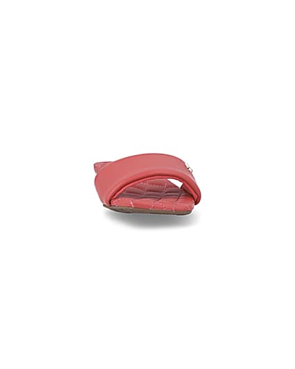 360 degree animation of product Coral red padded slides frame-20