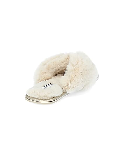 360 degree animation of product Cream bow faux fur slippers frame-11