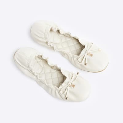 Cream elasticated ballet shoes River Island