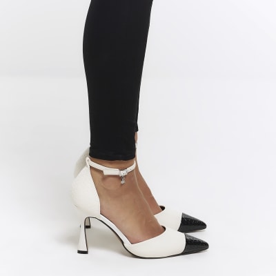 Cream embossed heeled court shoes River Island
