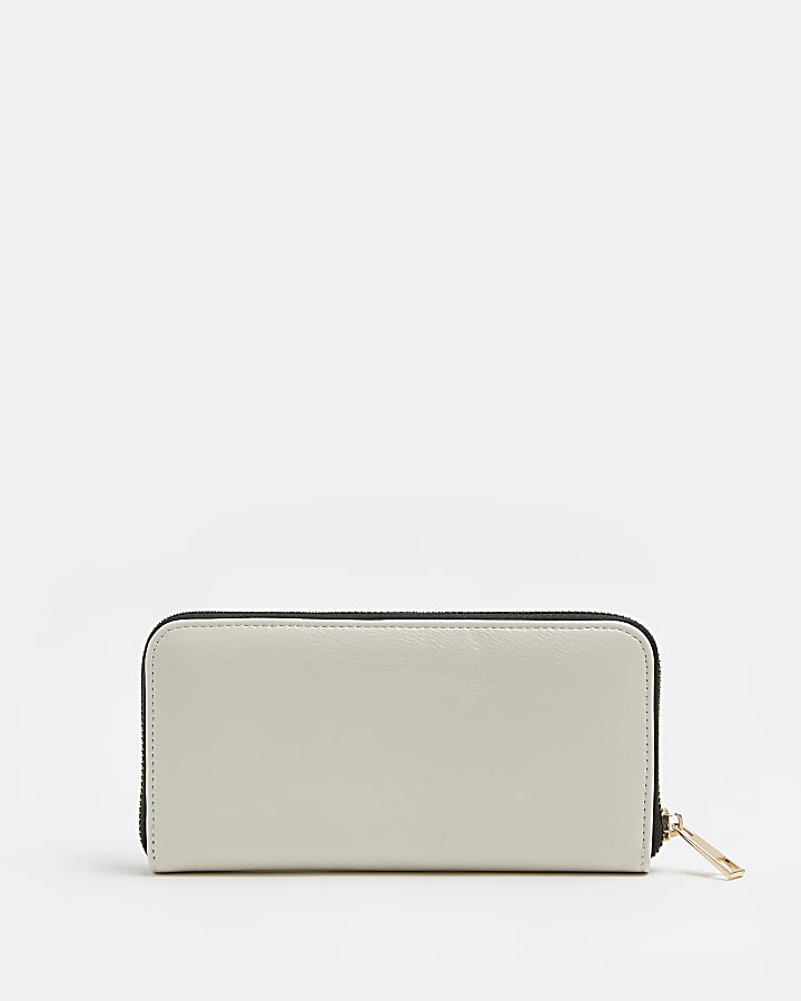 Cream embossed purse